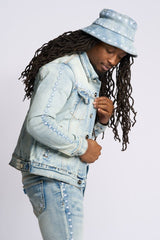 "BE THE LIGHT" DENIM JACKET (LIGHT BLUE)