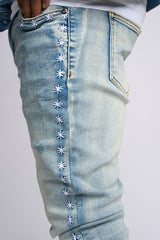 "SPOTLIGHT" SKINNY DENIM (LIGHT BLUE)